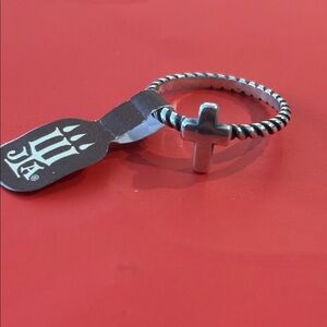 Retired Twisted Wire Cross Ring size 7